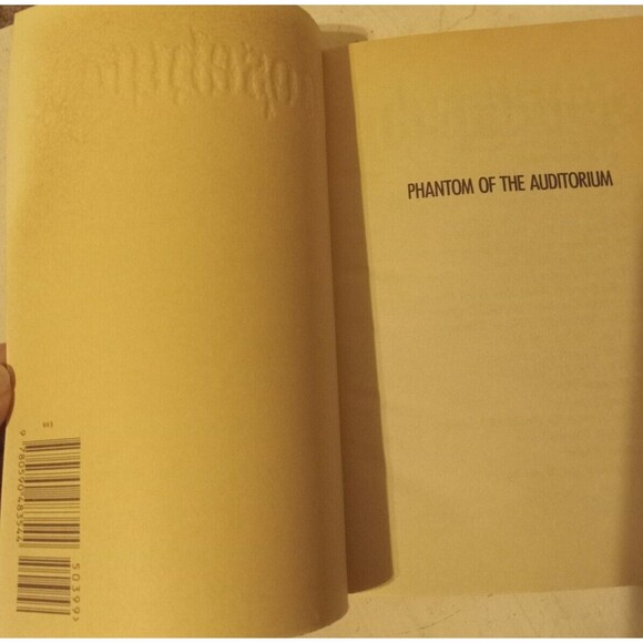 R.L. Stine's Goosebumps Book #24 Phantom Of The Auditorium Preowned - Picture 7 of 8